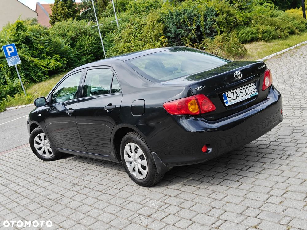 Toyota Corolla 1.4 VVT-i Luna - 19