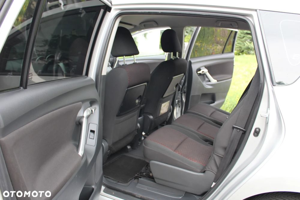 Toyota Verso 1.8 7-Sitzer Comfort - 10