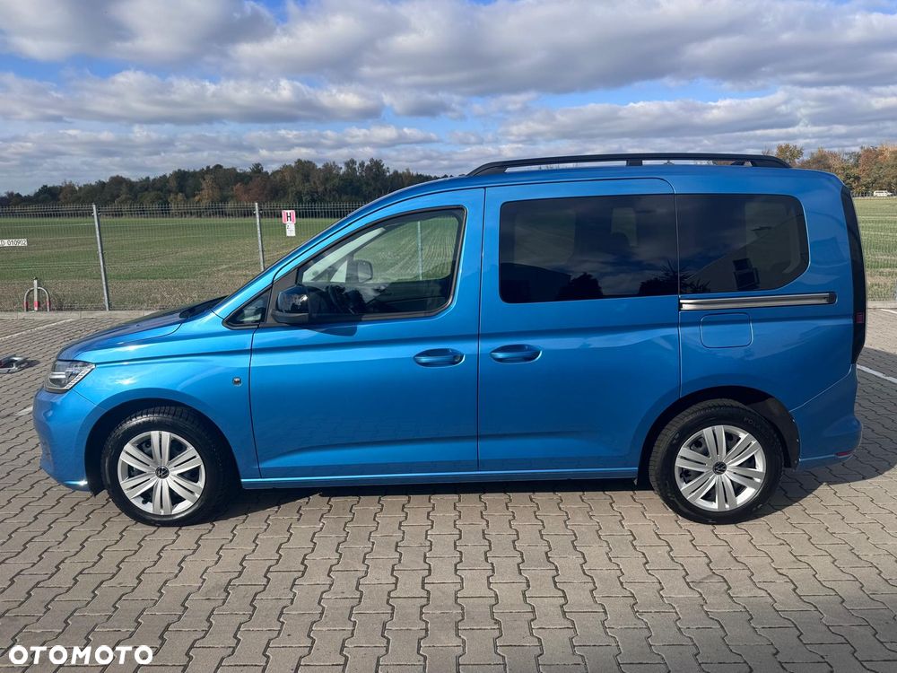 Volkswagen Caddy 2023 photo 2
