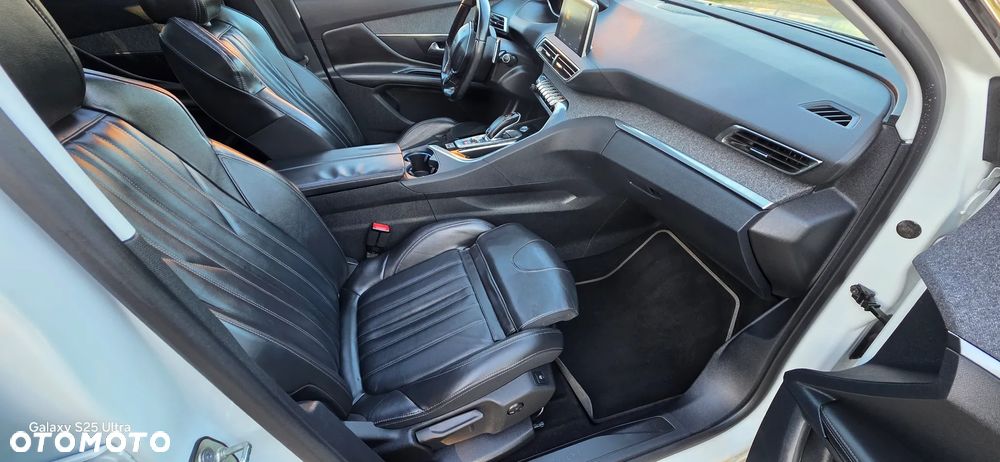 Peugeot 3008 BlueHDi 180 Stop & Start EAT8 Allure - 13