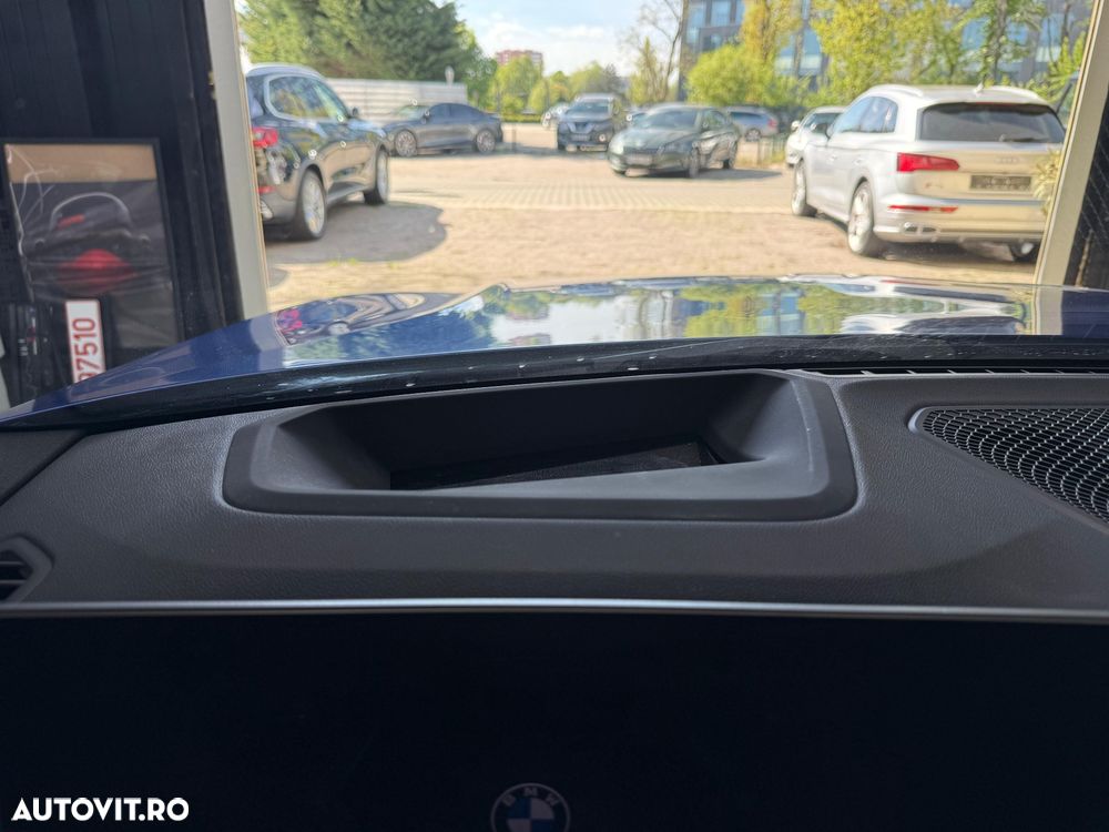 BMW Seria 3 330i xDrive Aut. M Sport - 11