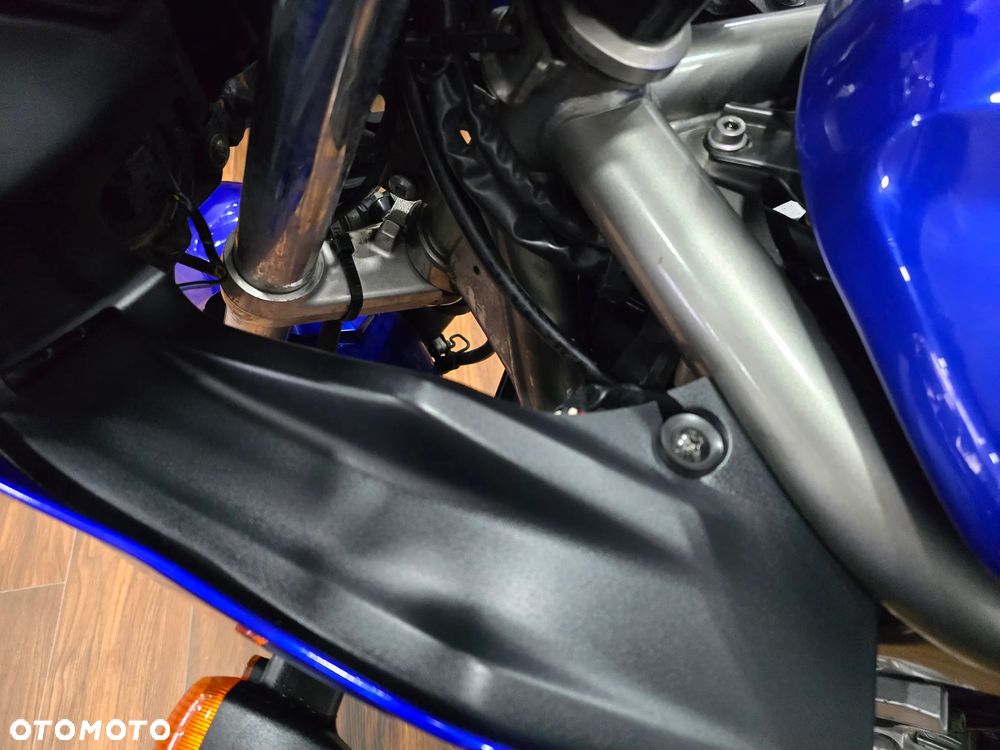 Yamaha FZS - 18