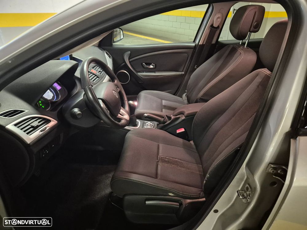 Renault Mégane Sport Tourer 1.5 dCi Dynamique - 19