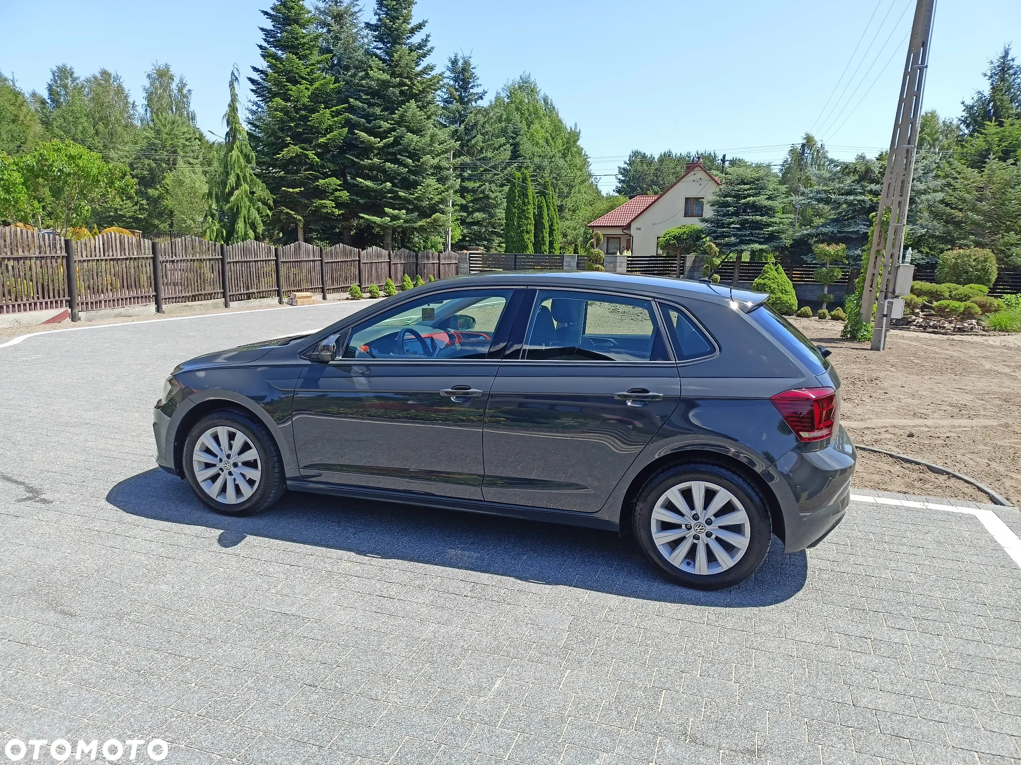Volkswagen Polo 1.0 Comfortline - 25