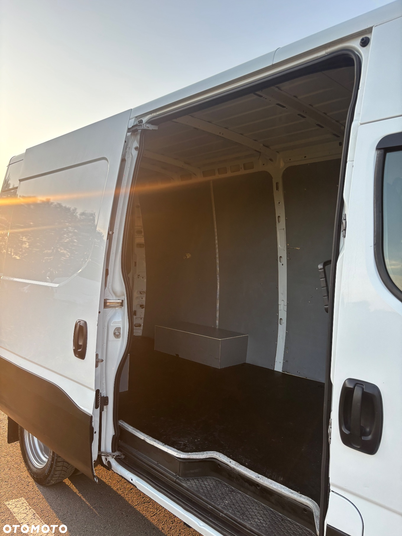 Iveco 35c18 - 7