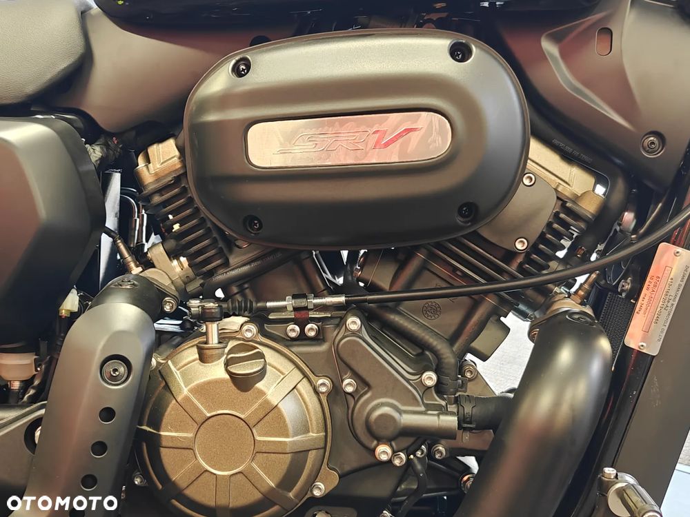 QJMOTOR SRV 125V - 11