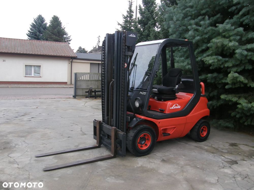 Linde H25D-02 1998 TRIPLEX 4,70m przesuw sprowadzony - 4