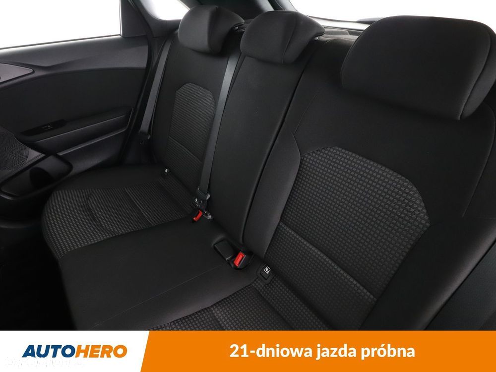 Kia Ceed - 15