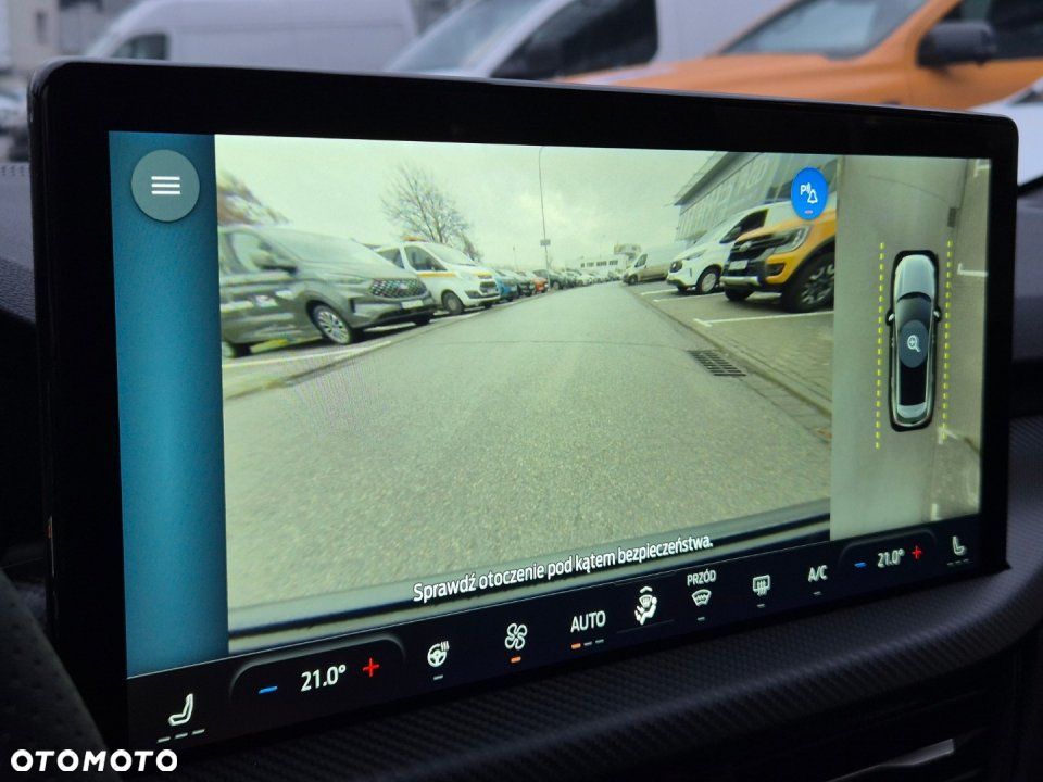 Ford Kuga - 25