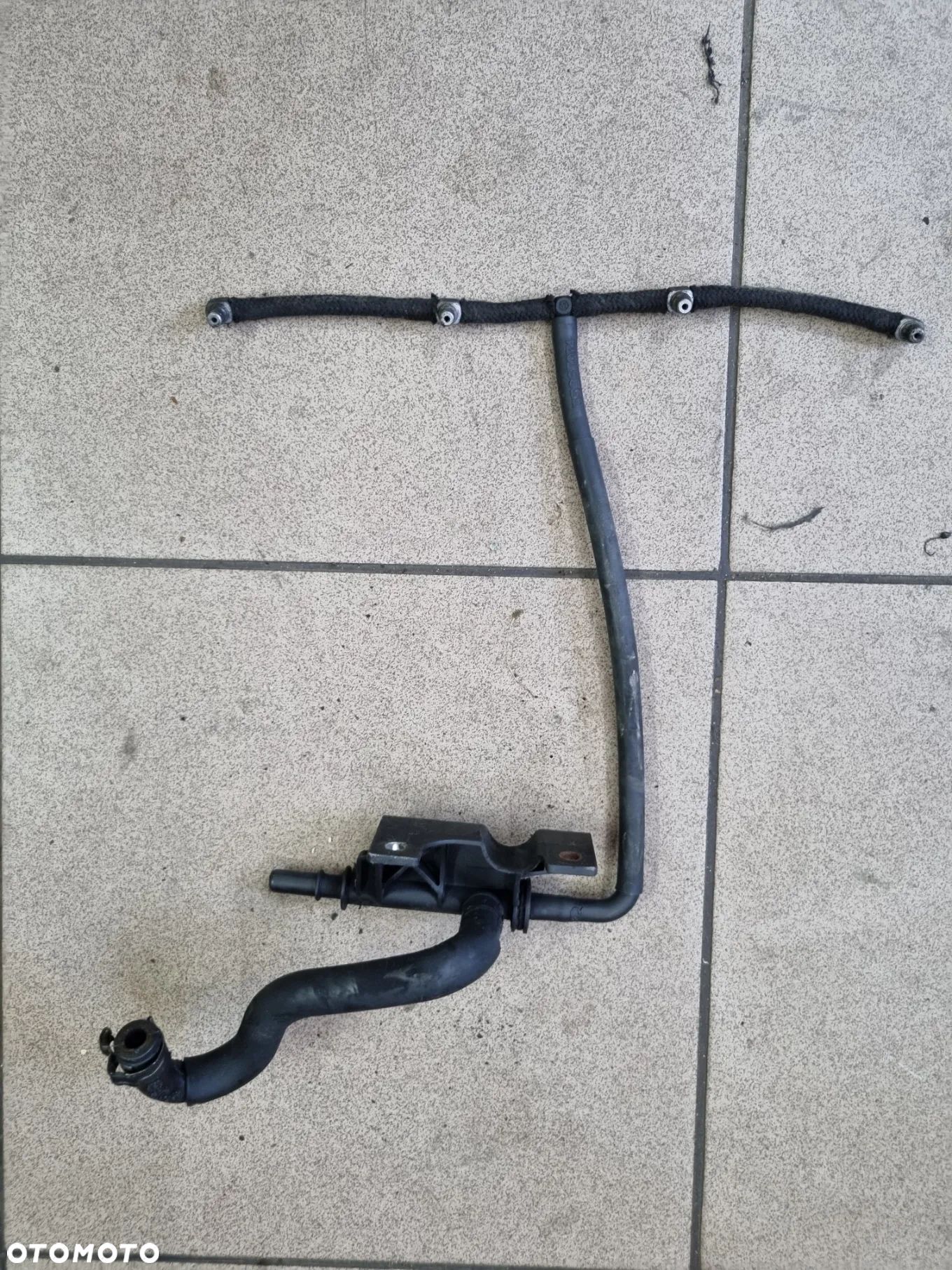 LISTWA PRZELEWOWA OPEL COMBO D FIAT DOBLO II 10-19r. 1.6 CDTI - 1