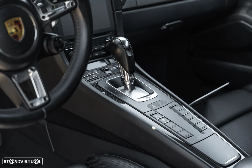 Porsche 911 (991) Turbo S - 18