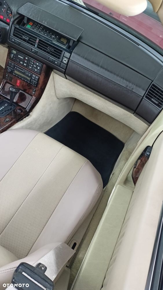 Mercedes-Benz SL - 37