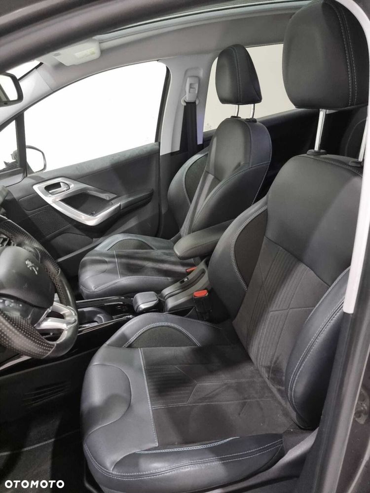 Peugeot 2008 - 25