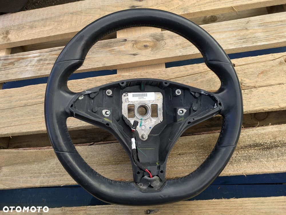 KIEROWNICA TESLA S 1036774-00-C - 1
