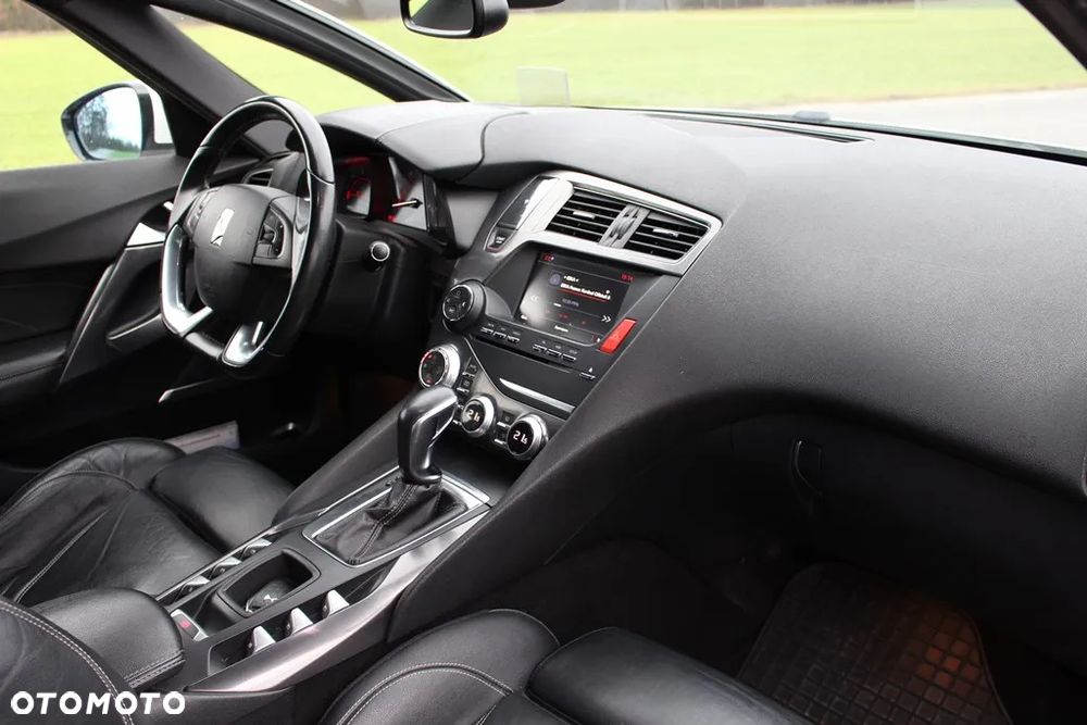 Citroën DS5 2.0 BlueHDi SportChic - 8