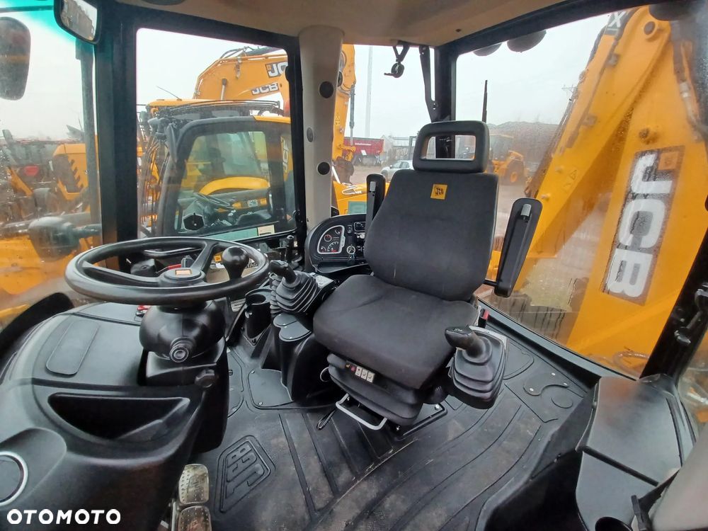 JCB 3CX Contractor AEC - 11