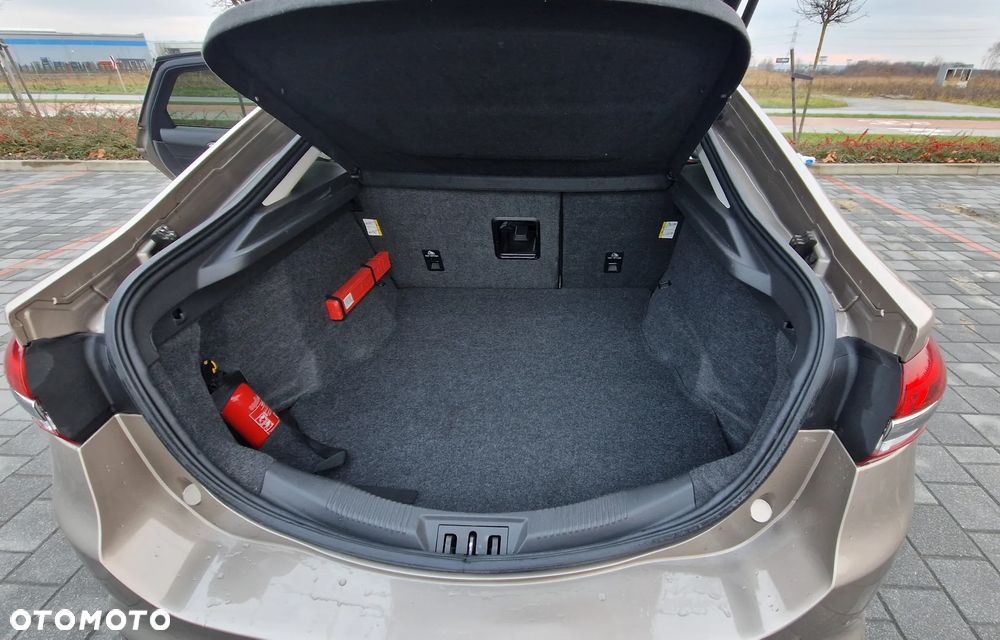 Ford Mondeo 2.0 TDCi Trend - 13