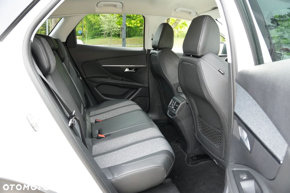 Peugeot 3008 BlueHDi 150 Stop & Start Allure - 36
