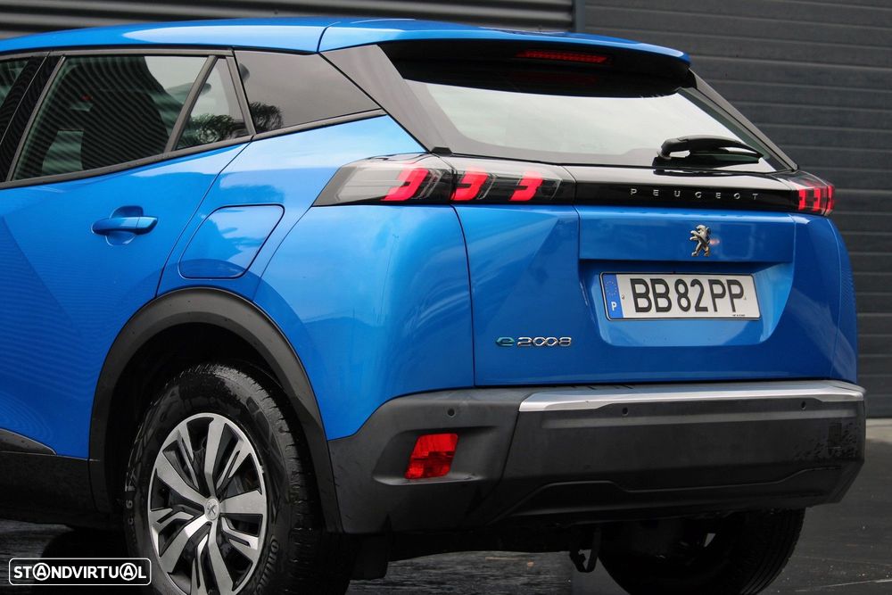 Peugeot e-2008 50 kWh Active Pack - 10