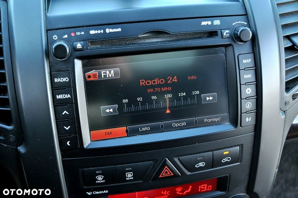 Kia Sorento 2.0 CRDI L 2WD - 23