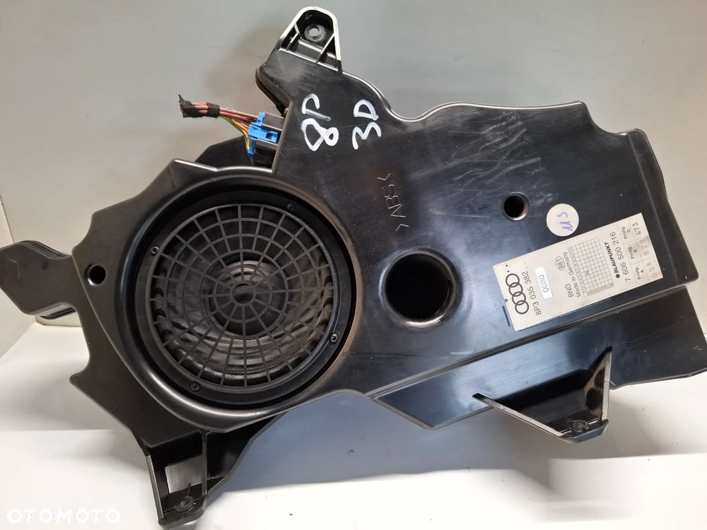 SUBWOOFER AUDI A3 8P 3D SLASK WYSYLKA - 1