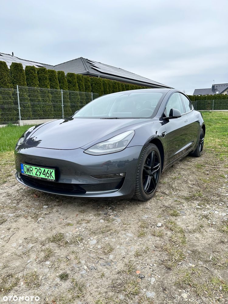 Tesla Model 3, 2021
