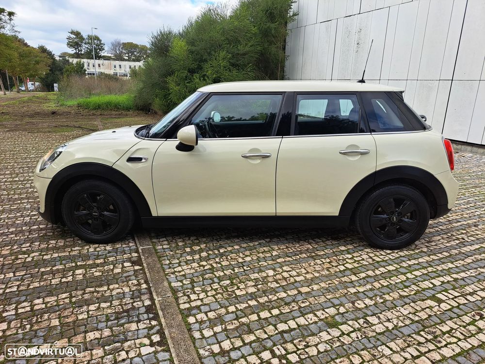 MINI 5 Portas One D - 12