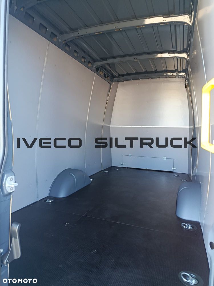 Iveco Daily 35S16 L4H2, Brygadówka - 18