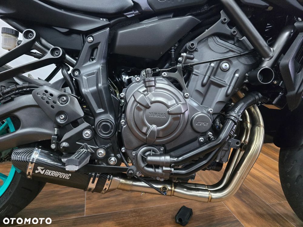 Yamaha MT - 17