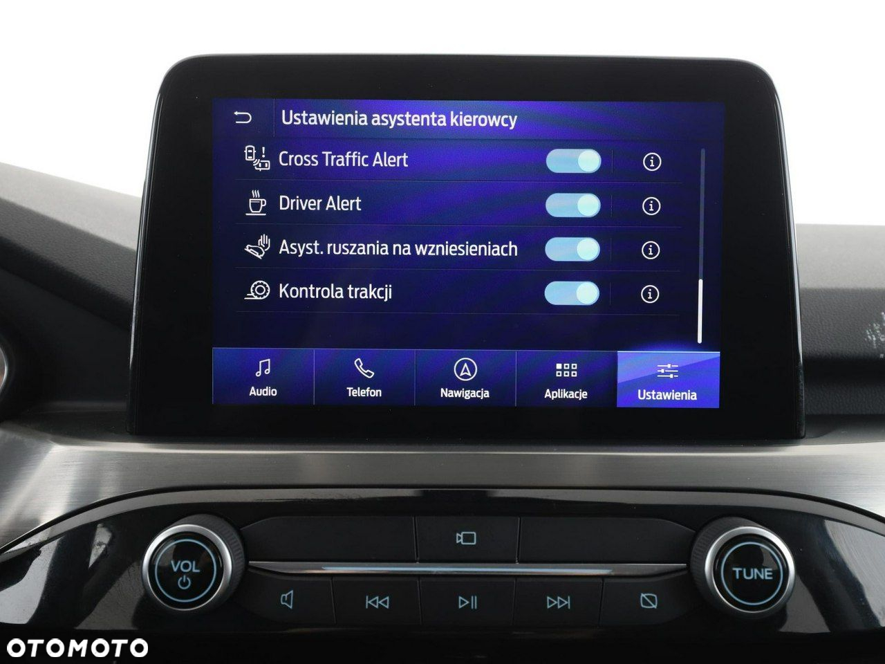 Ford Kuga 1.5 EcoBoost TITANIUM - 29