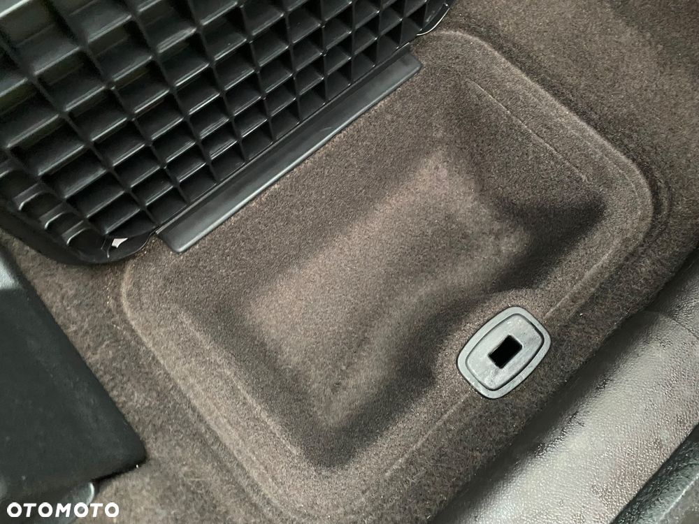 Renault Scenic 1.9 dCi Privilege - 35