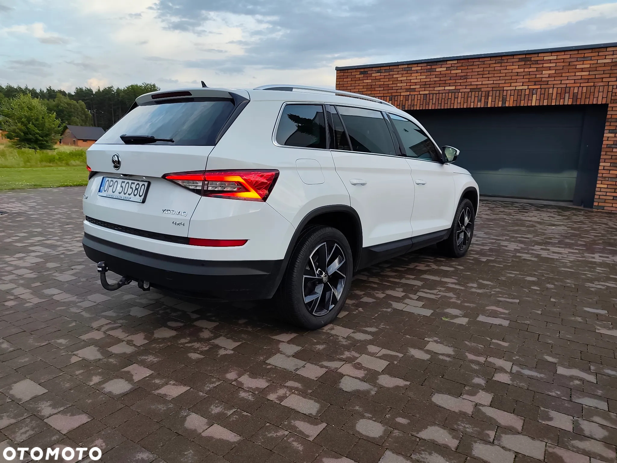 Skoda Kodiaq 2.0 TDI 4x4 Business DSG - 4