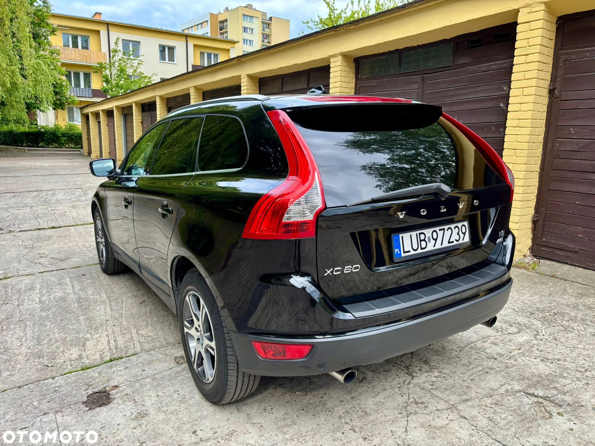 Volvo XC 60 T6 AWD Momentum - 5