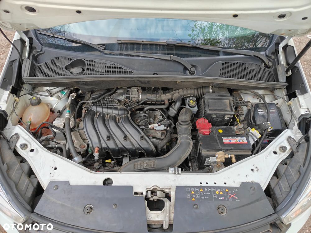 Dacia Lodgy 1.6 SCe Stepway S&S - 13