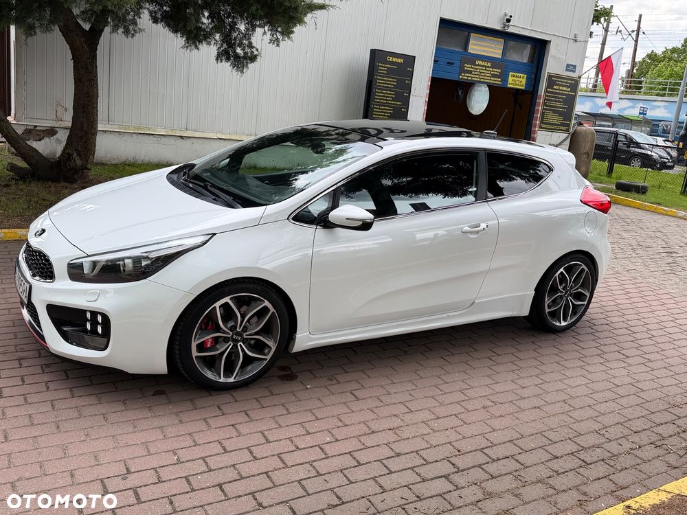 Kia Ceed 1.6 T-GDI GT-Challenge - 13