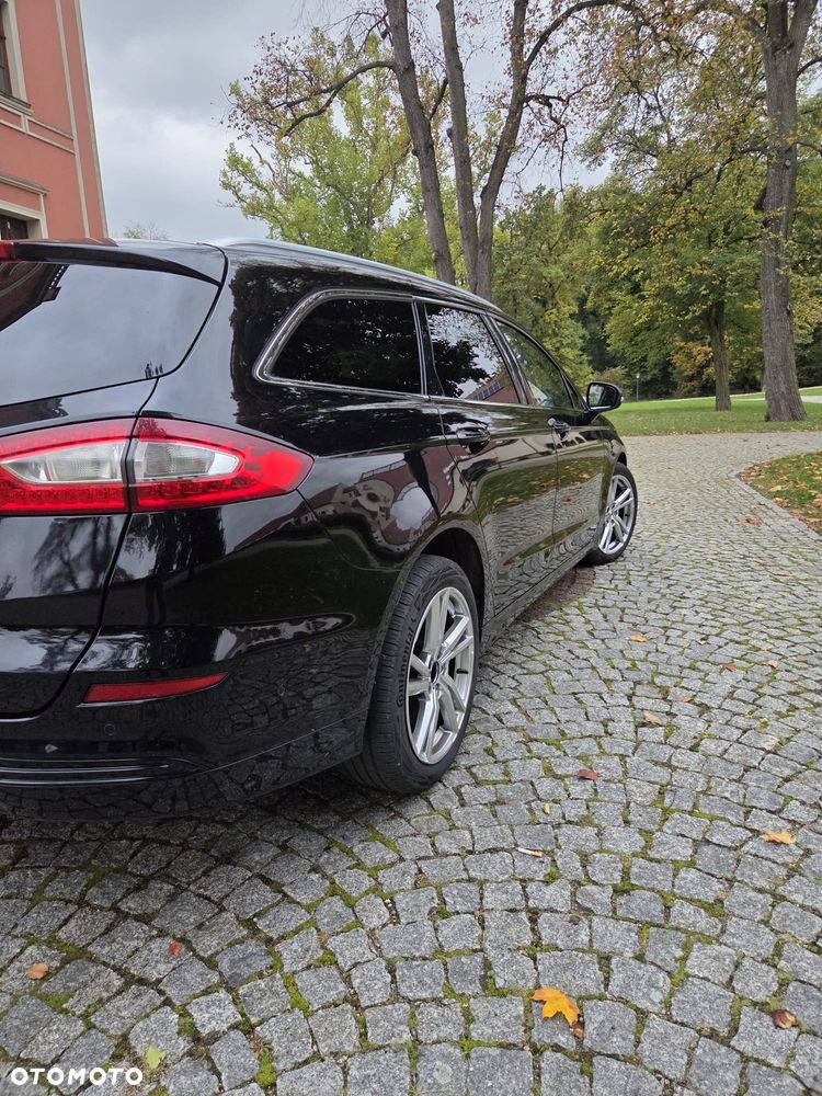 Ford Mondeo - 26