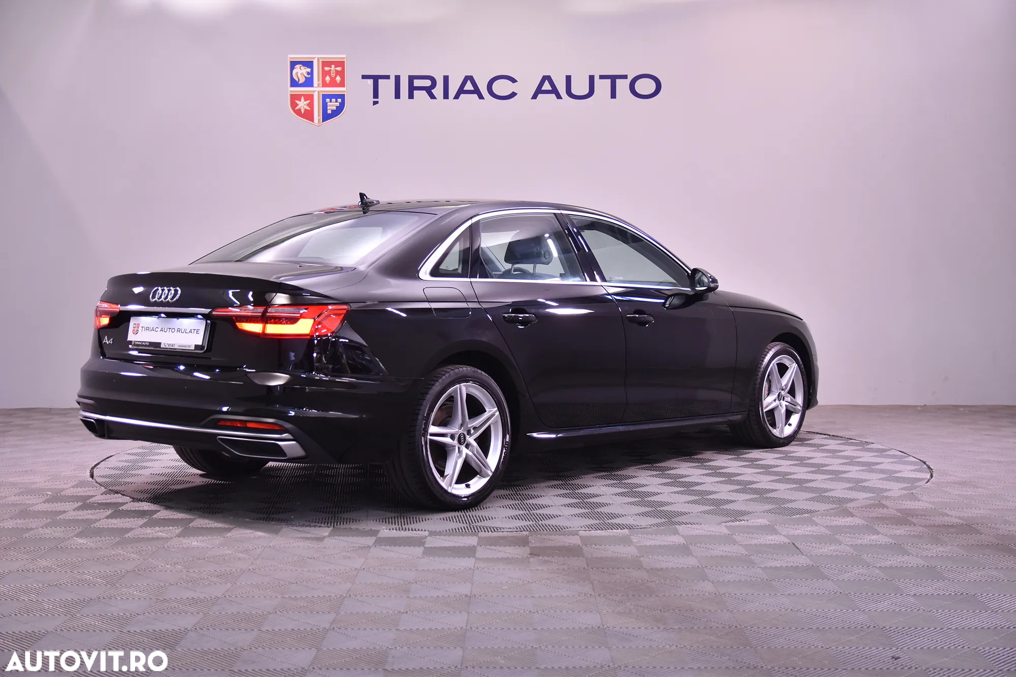 Audi A4 40 TDI S tronic MHEV Advanced - 5