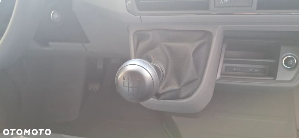 Volkswagen Crafter - 24