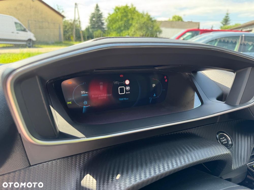 Peugeot 2008 1.5 BlueHDi GT S&S EAT8 - 18