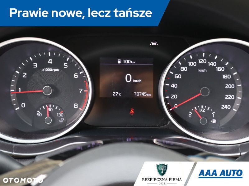 Kia Ceed - 12