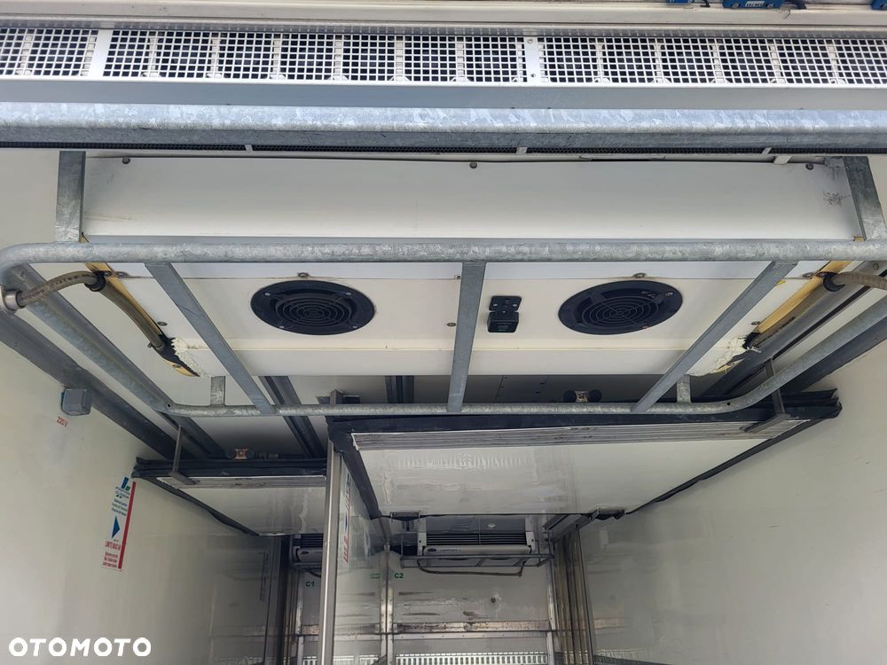 Iveco EUROCARGO 160E21 E6 2016r Izoterma Chłodnia Mroźnia agregat 230V Winda przegrody 3 parowniki - 14