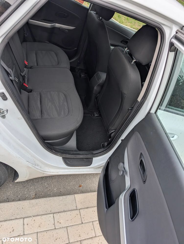 Kia Ceed 1.6 GDI M - 9