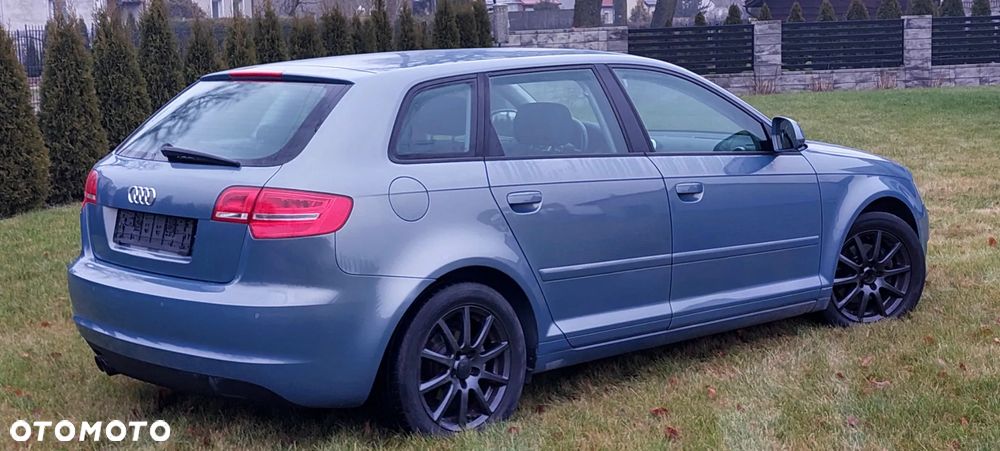 Audi A3 Sportback 2.0 TDI DPF Attraction - 24