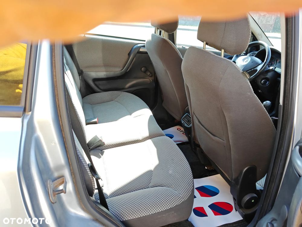 Fiat Stilo Multi Wagon 1.9 JTD 115 Dynamic - 8