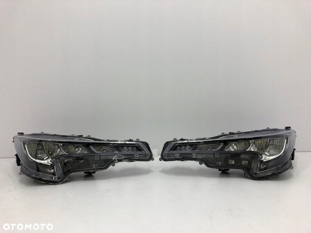 TOYOTA COROLLA E21 19- HB KOMBI KOMPLET LAMP LEWA PRAWA FULL LED - 1
