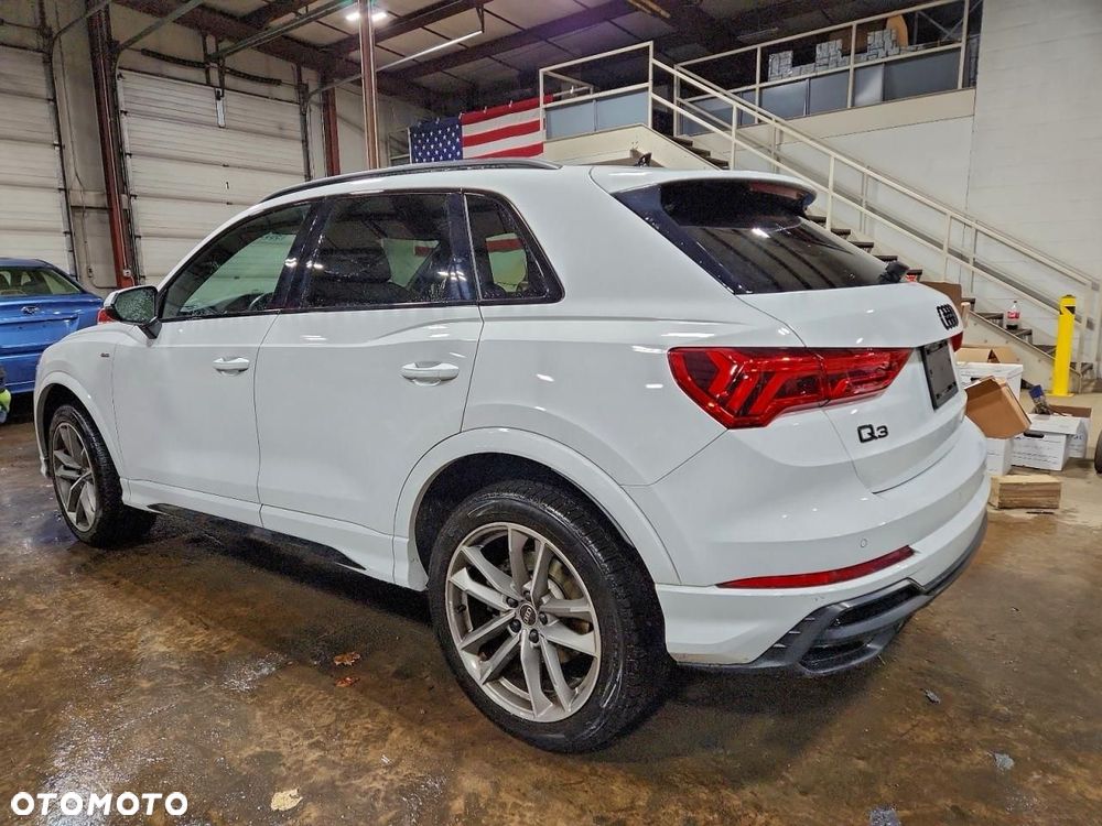 Audi Q3 - 22
