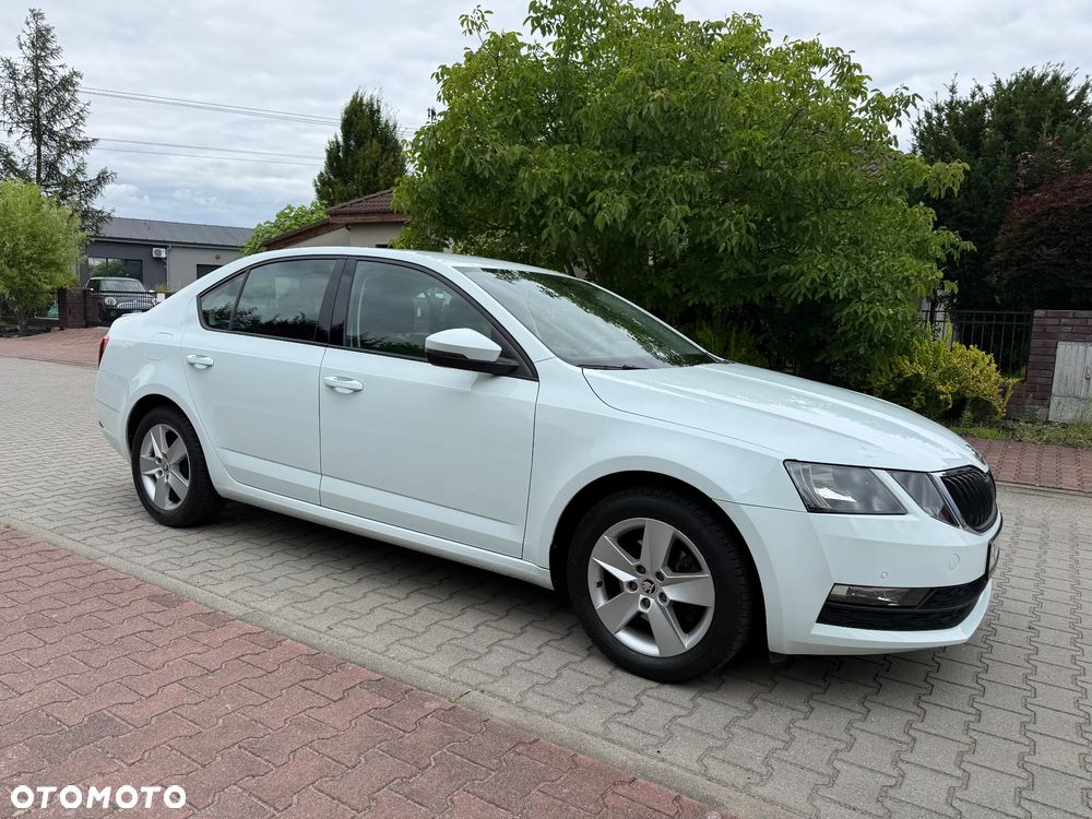 Skoda Octavia 2.0 TDI Style - 3