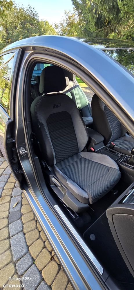 Volkswagen Golf - 14