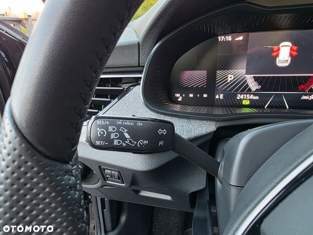 Skoda Kamiq 1.0 TSI Selection DSG - 30