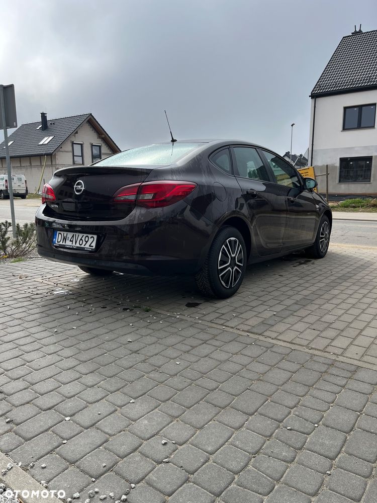 Opel Astra 1.6 Active - 5